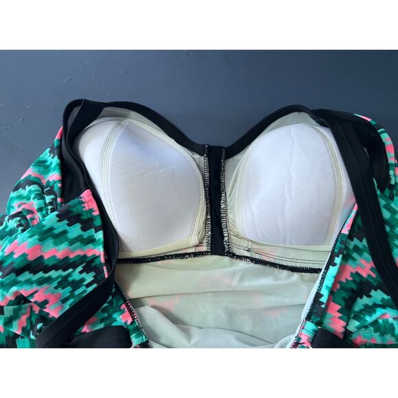 CATHERINES Plus One Piece Swimsuit SZ 24W Chevron Beach Resort Vacation Tropical - Picture 7 of 9